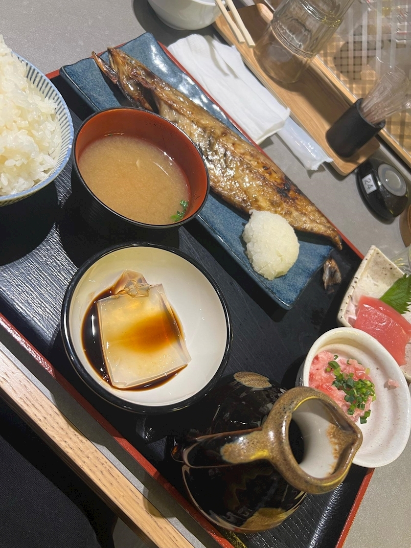 華月 まお