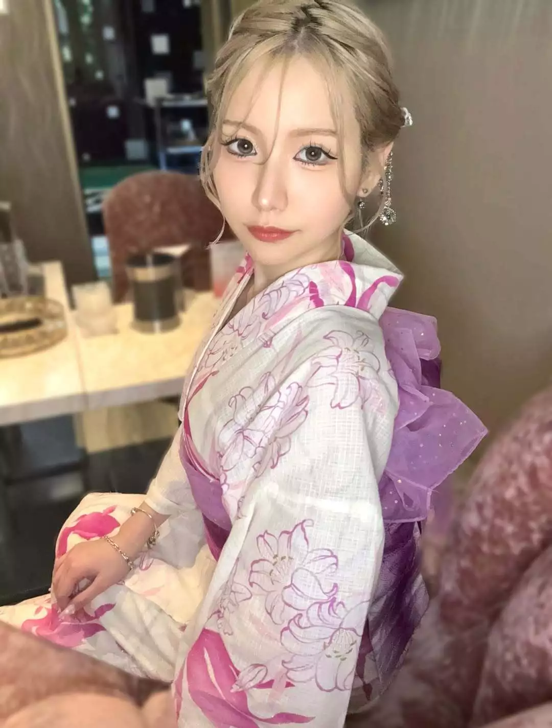 七瀬 華羽