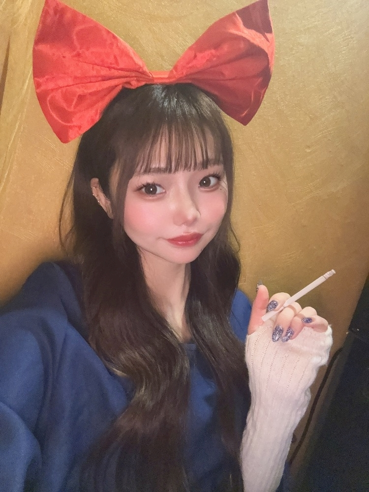 あみな