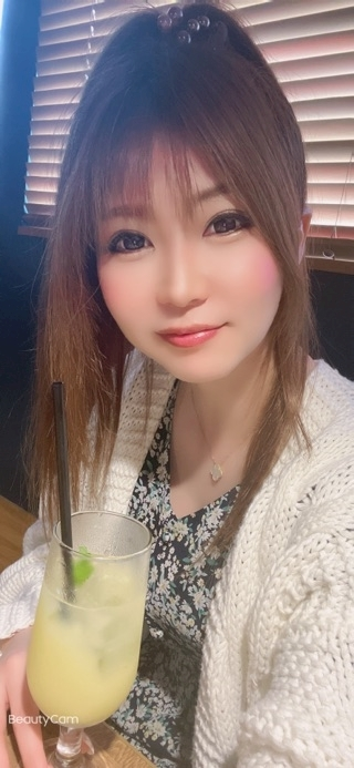 聖月 綾