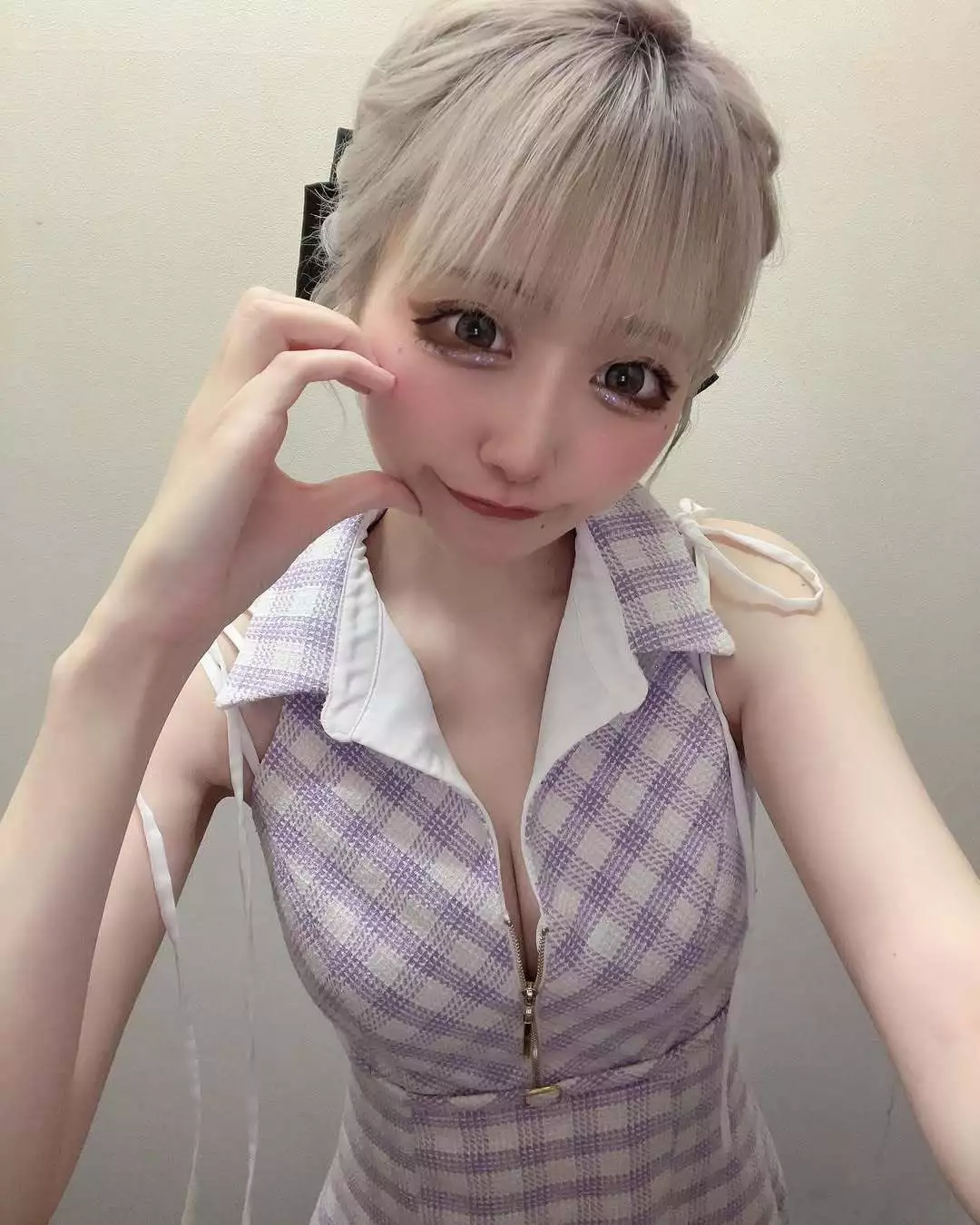 雛鶴 めい