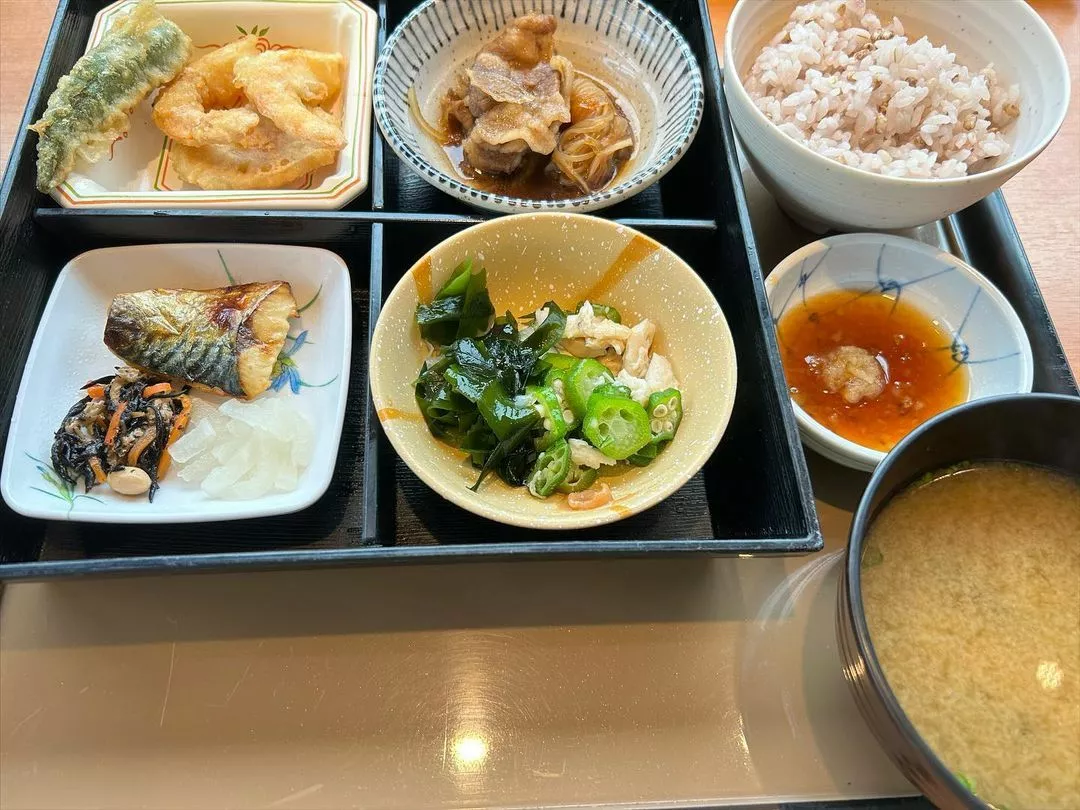 しおん