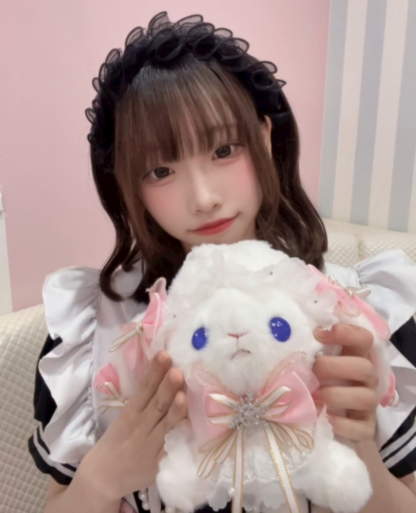 みぃな