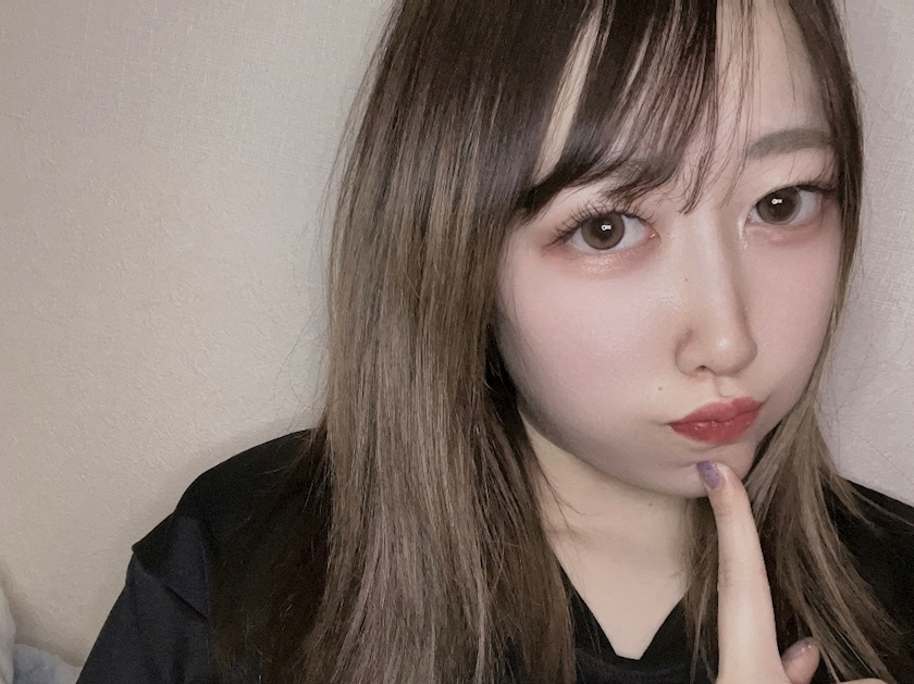 乙川 ゆあ