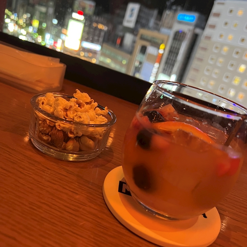 霜月 せな