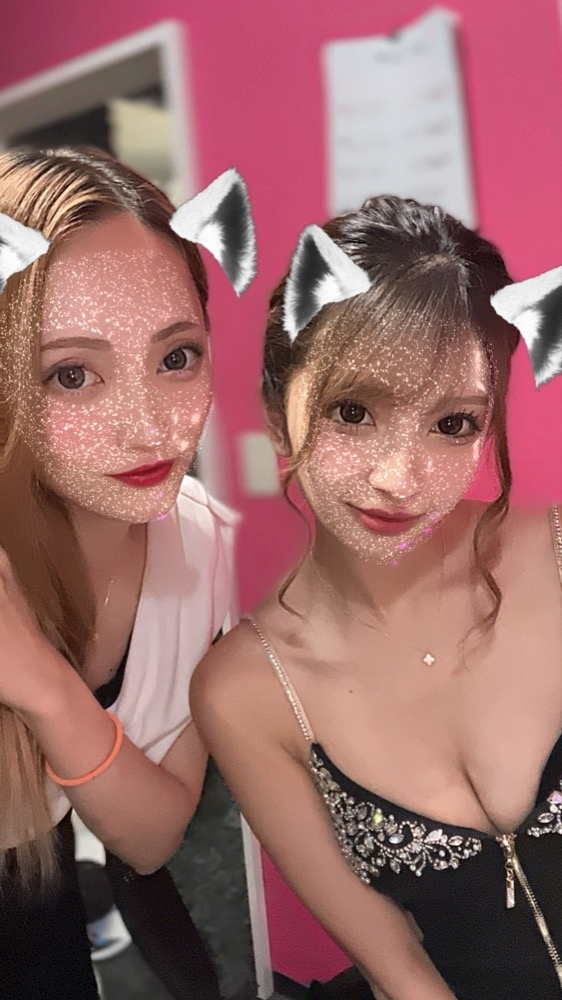 あや