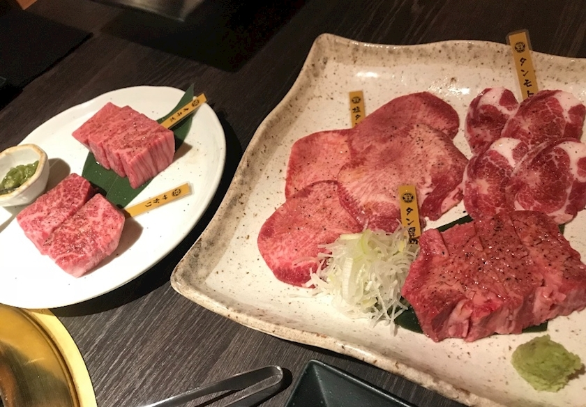 ゆうな