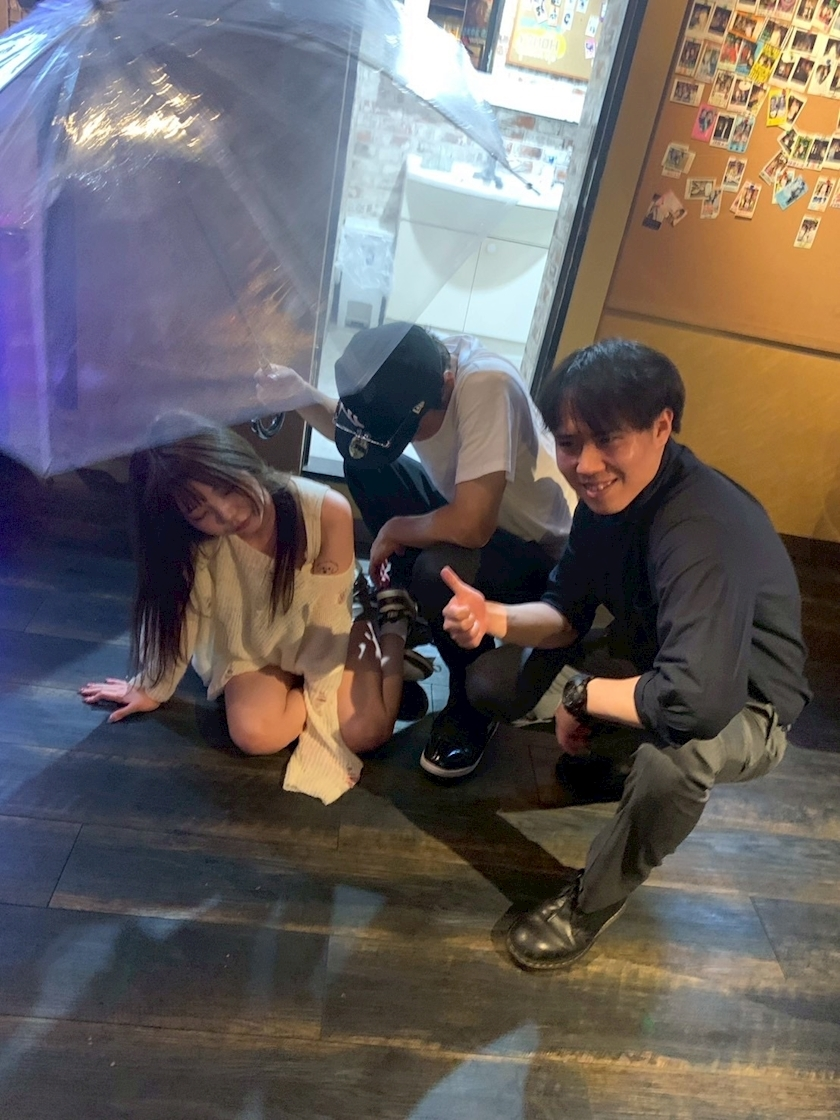 あみな