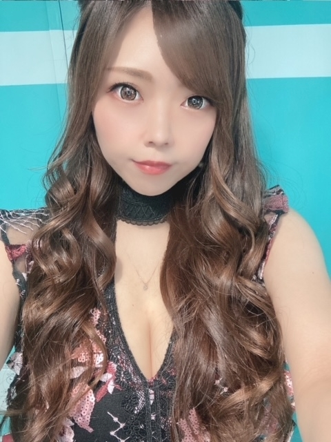 夏樹 あや