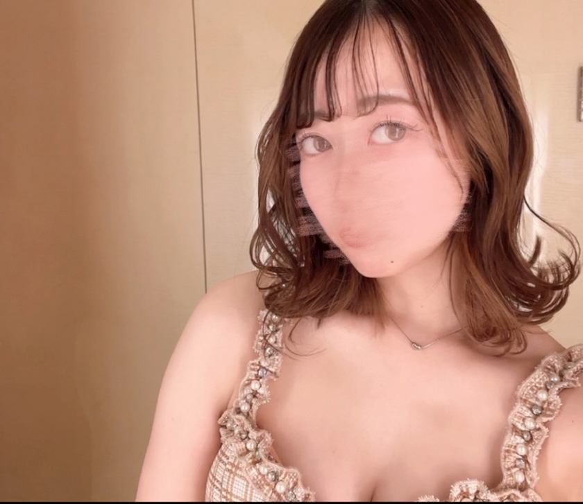 乙川 ゆあ