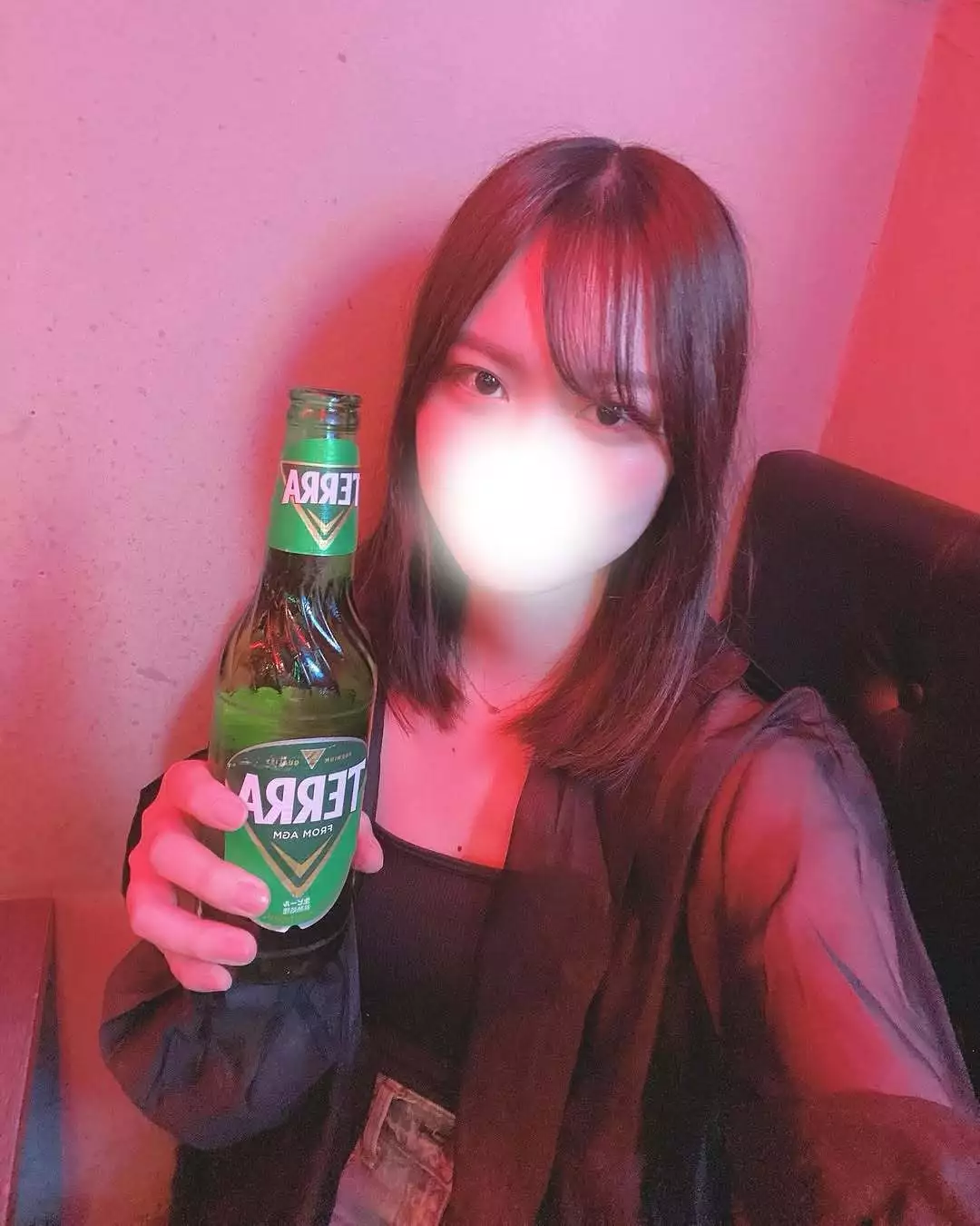 にこ
