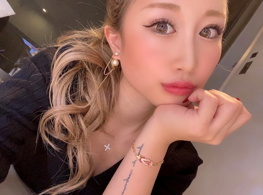 紗貴