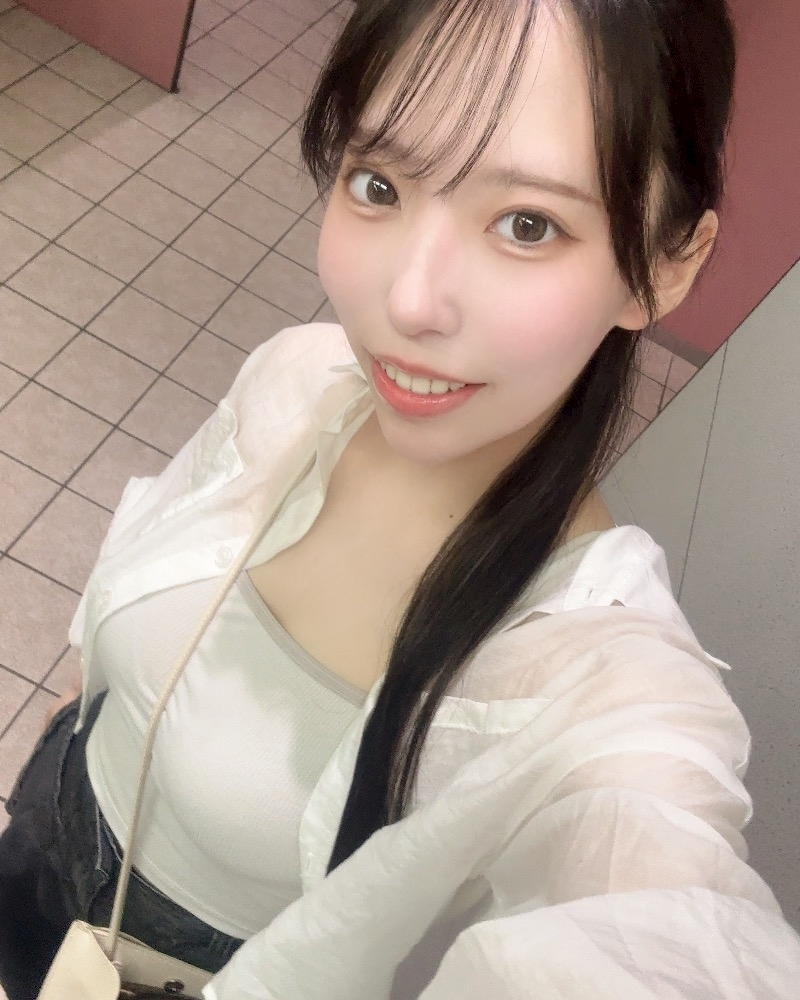 皐月 いおり