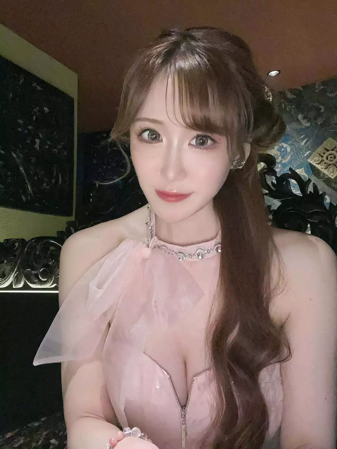 えみり
