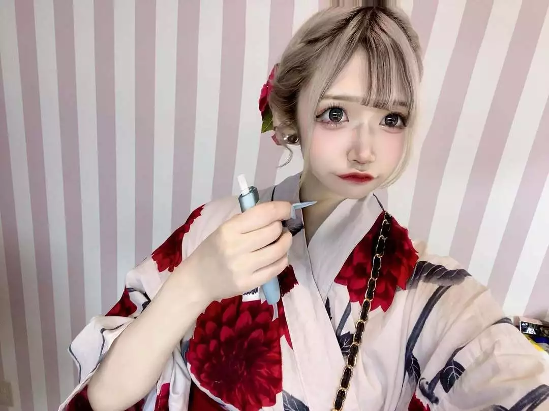 めい