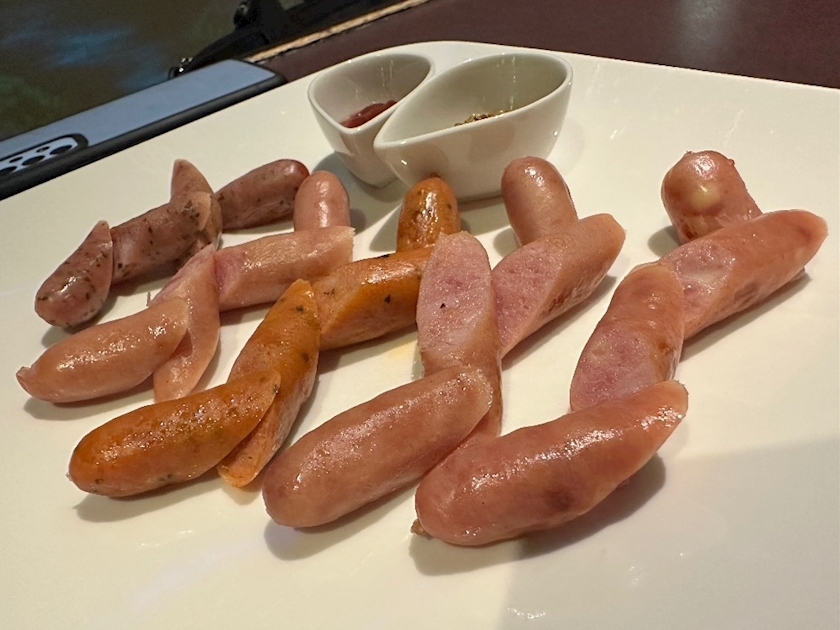 めい