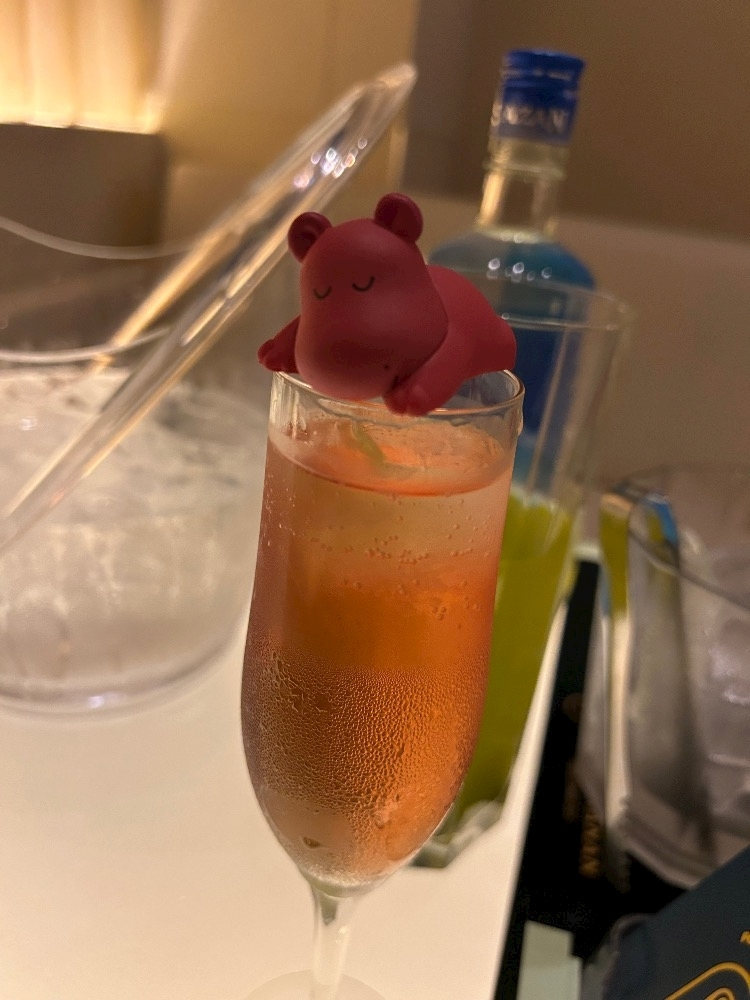 麗日 ひな