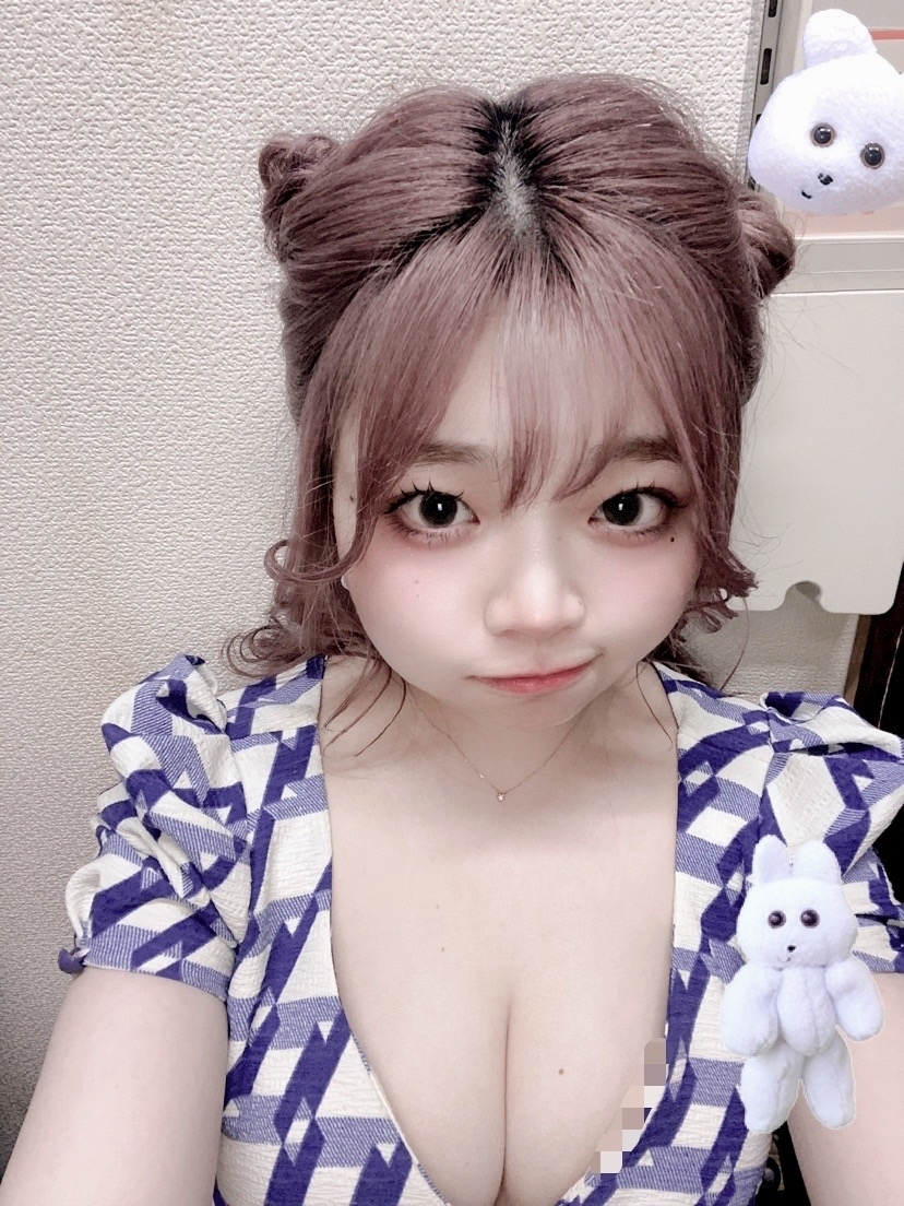 美吉 アユム