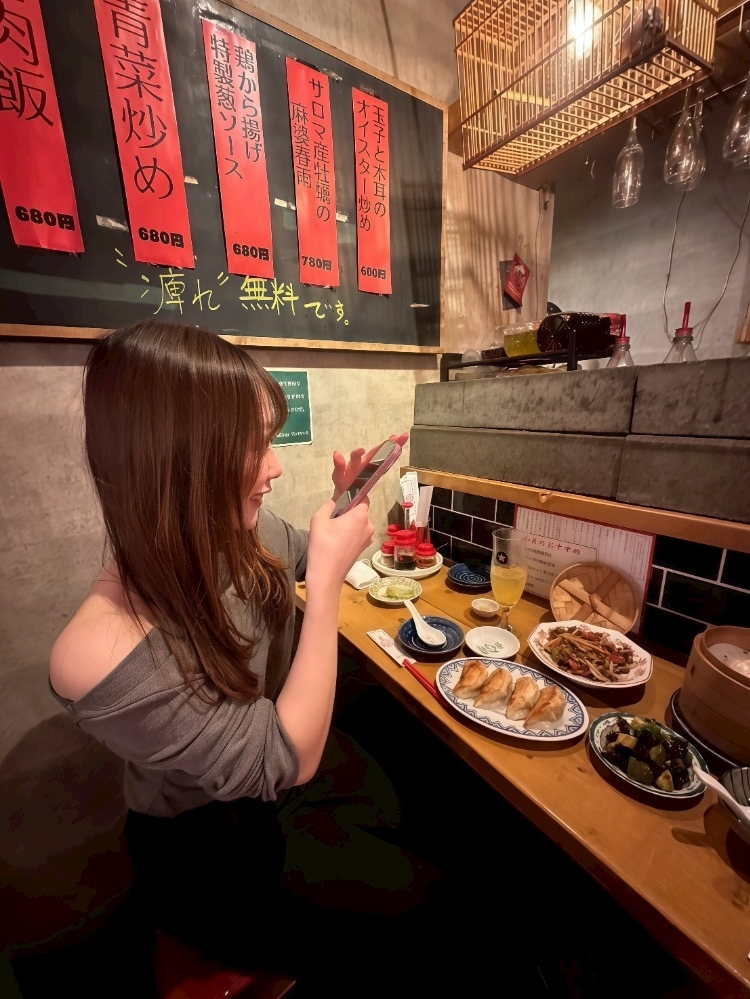 乙川 ゆあ