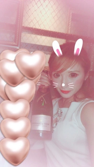 一咲 エム