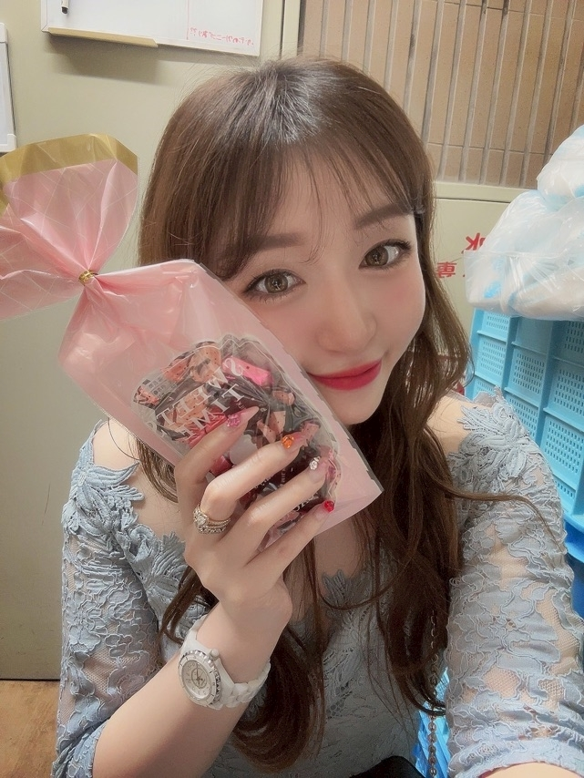 愛川 ゆず