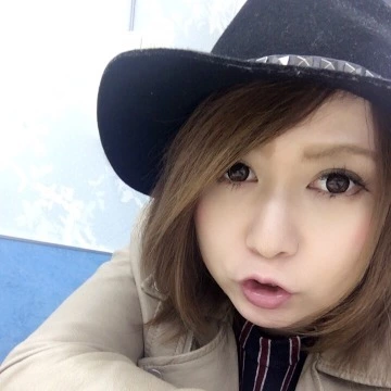 蓮見 リア