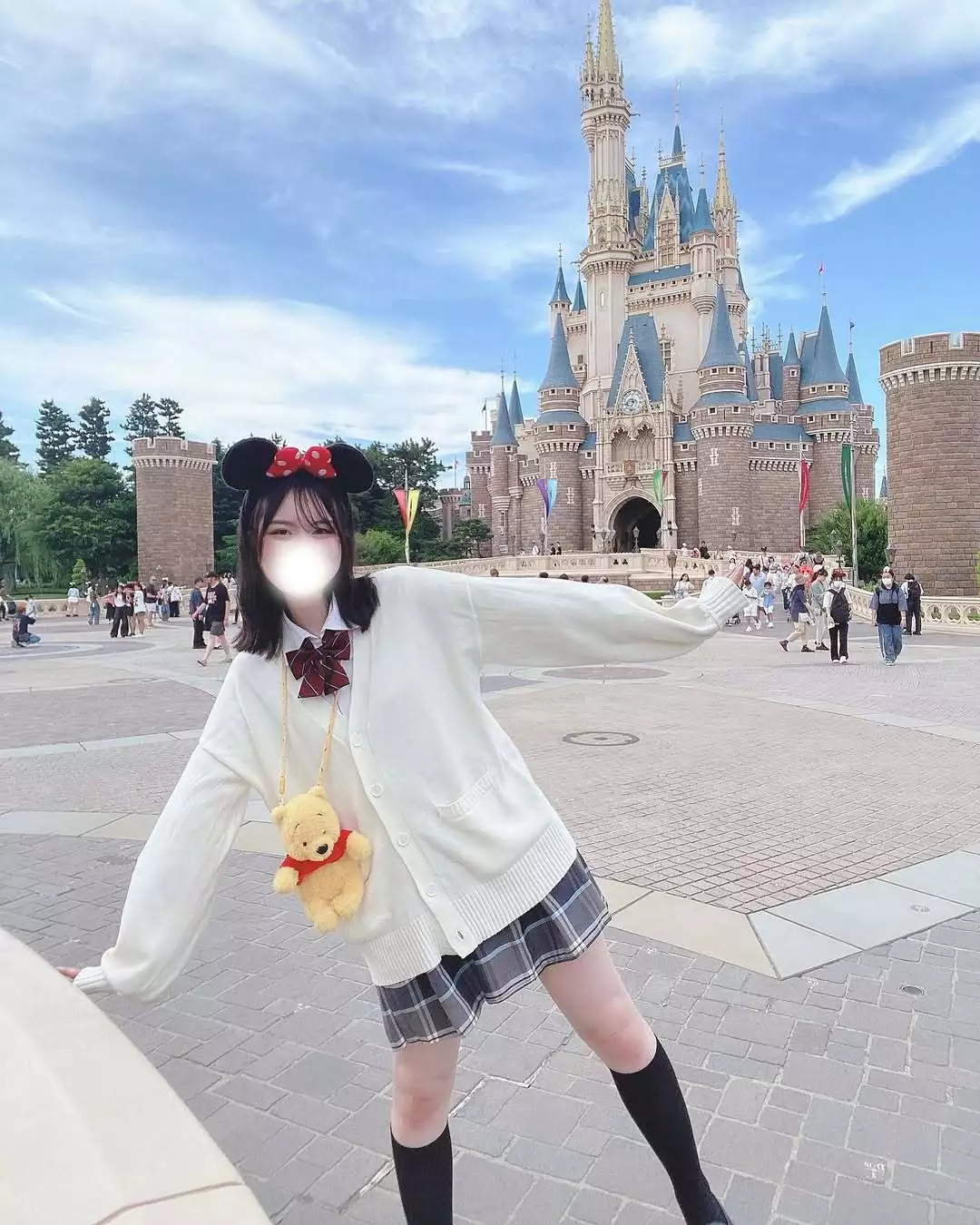 にこ