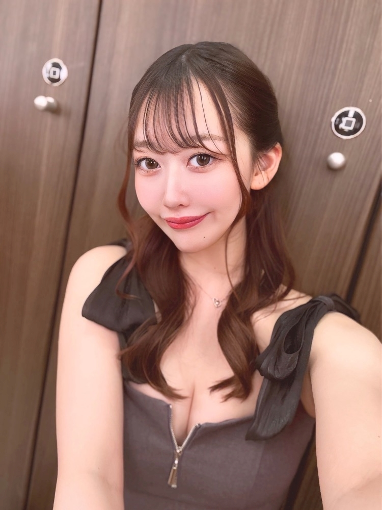 乙川 ゆあ