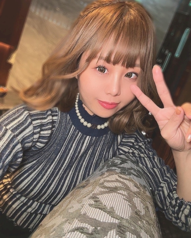 一条 彩由