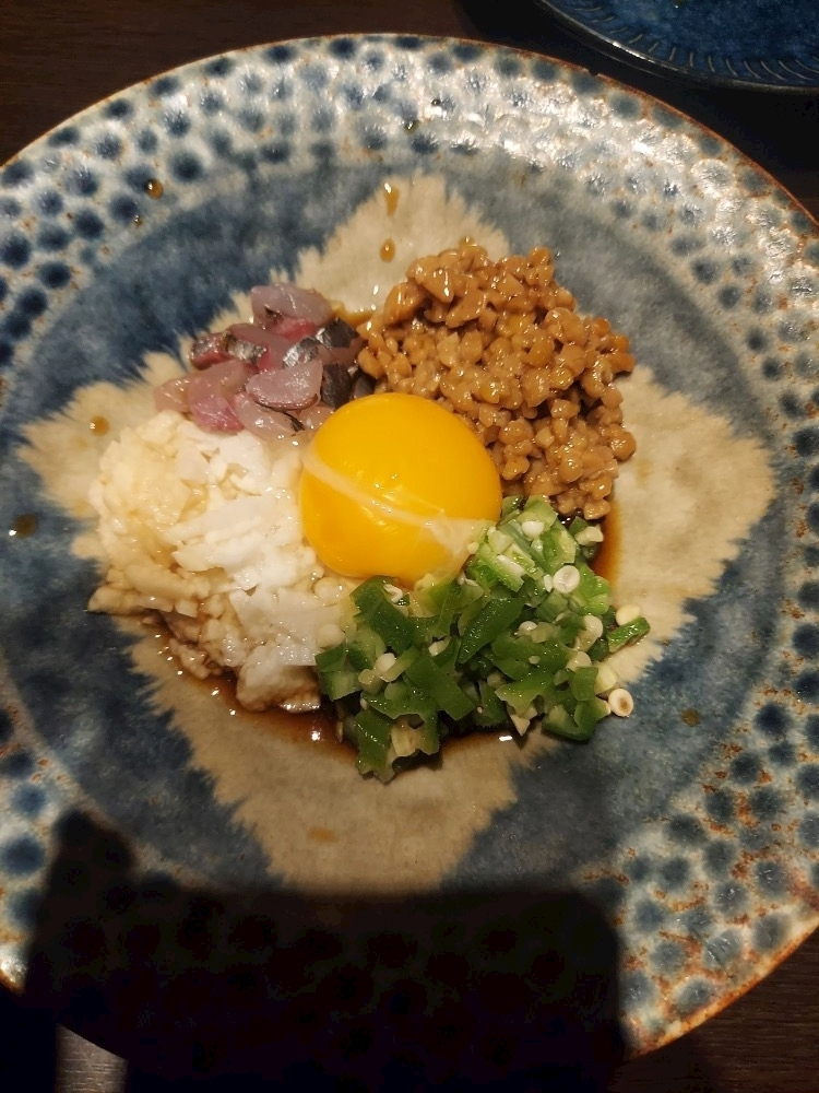 逢出 ゆい