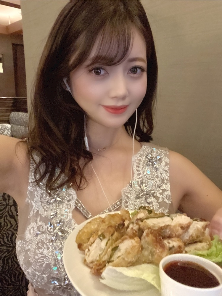 妃 えりな