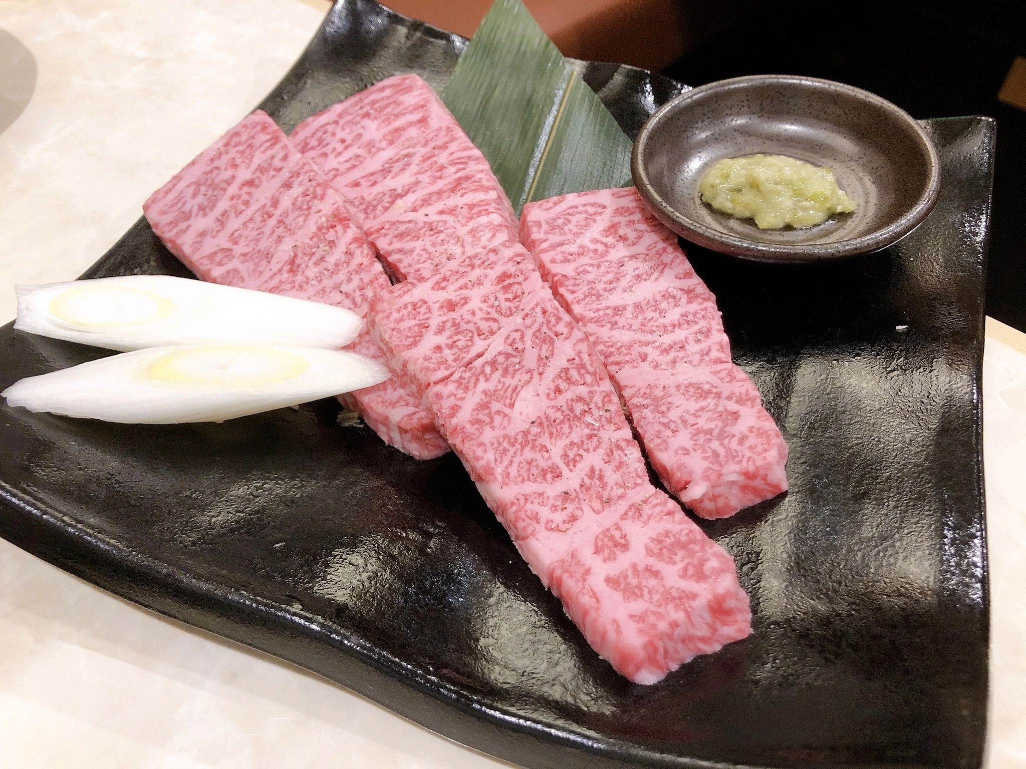 あや