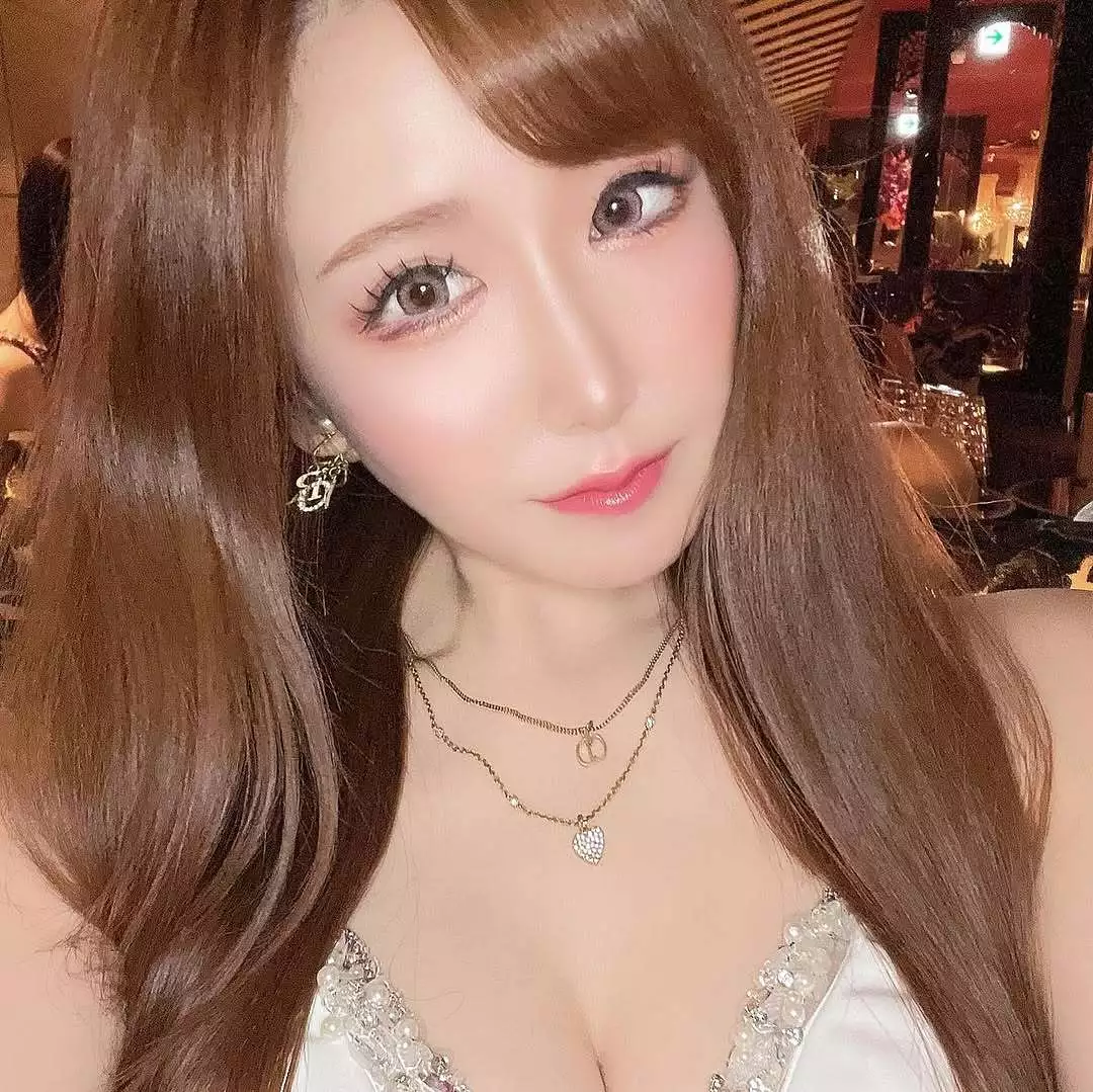 えみり
