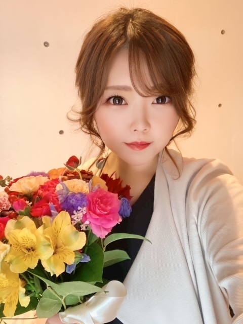 夏樹 あや