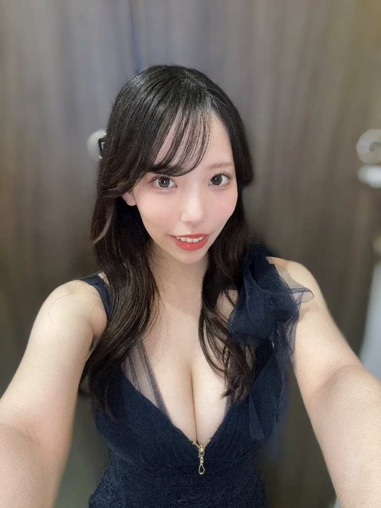 皐月 いおり