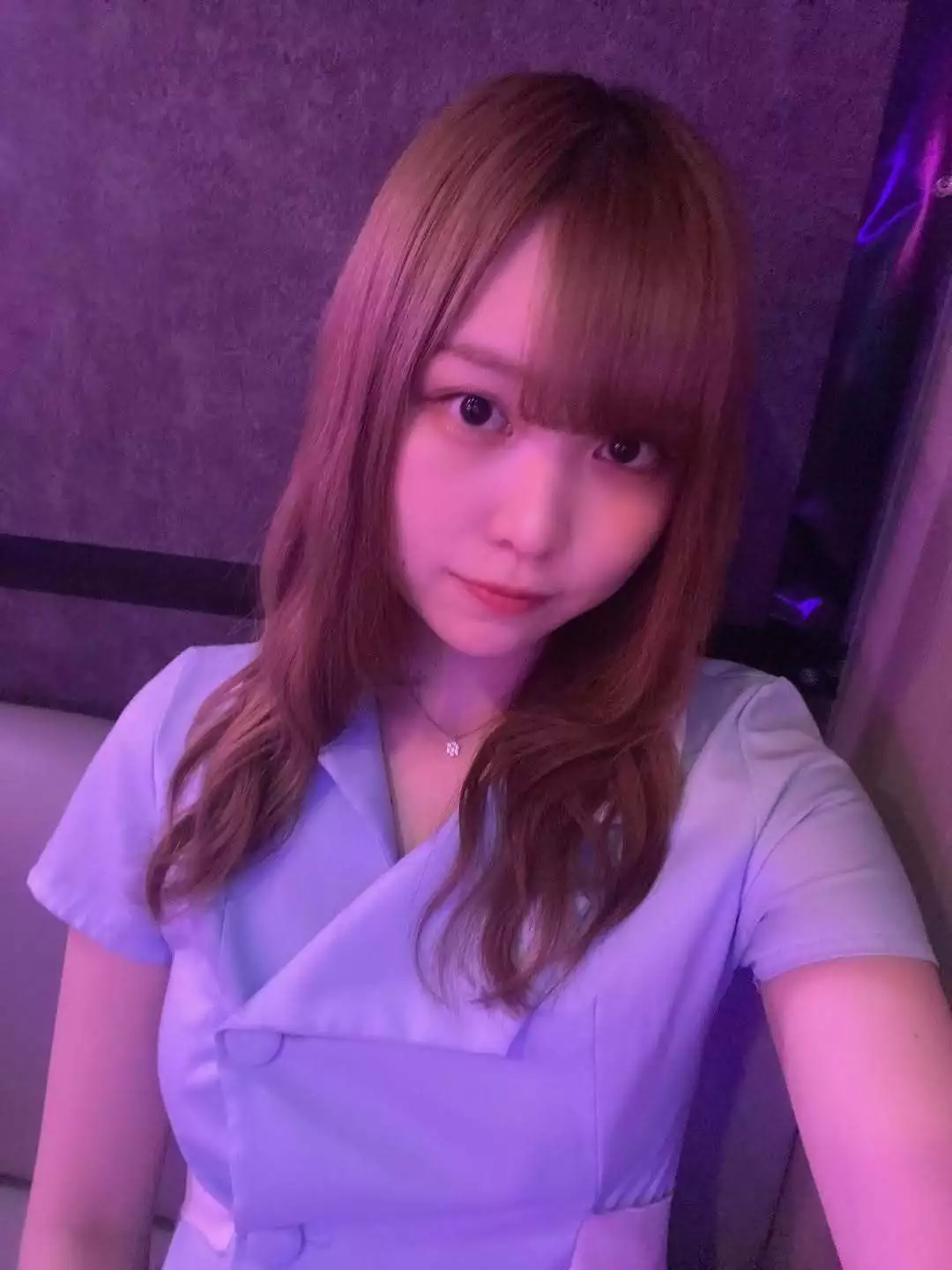 にこ