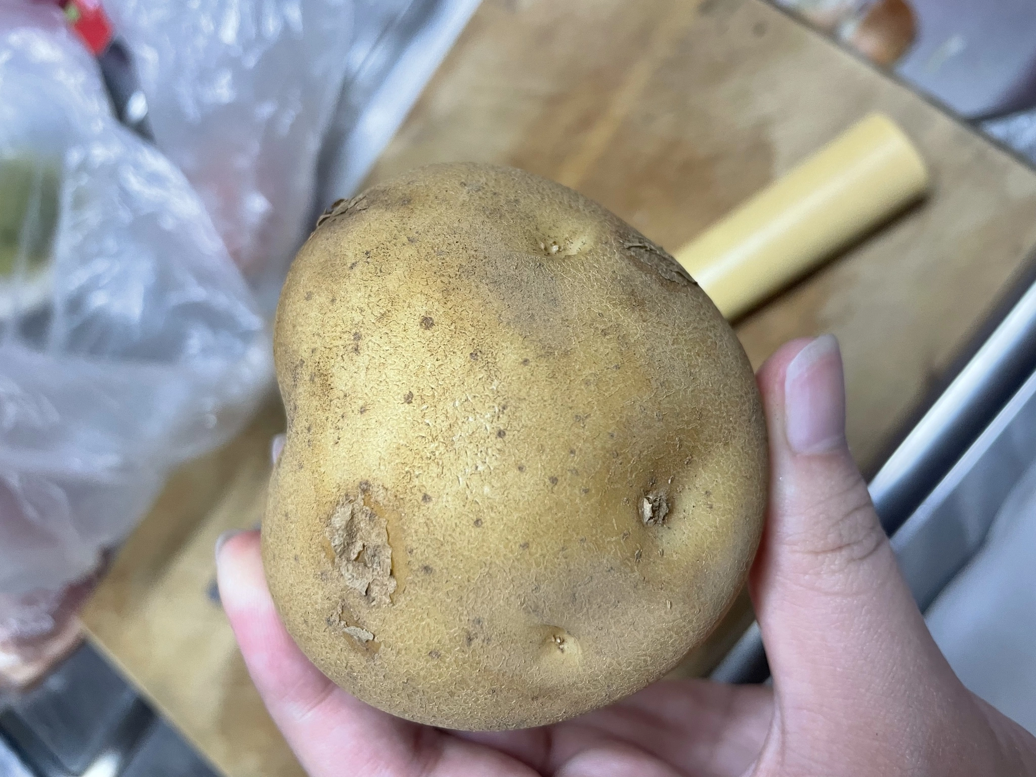 ユミ