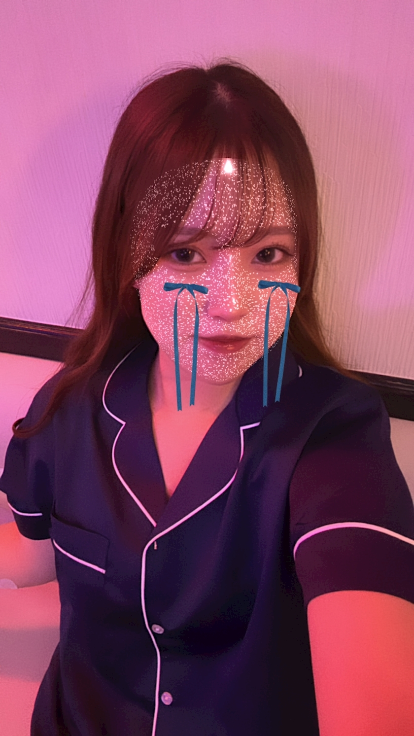 みな