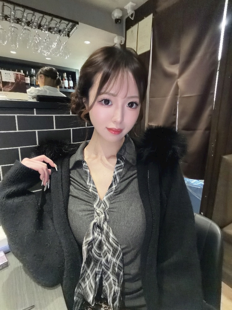 月城 れな