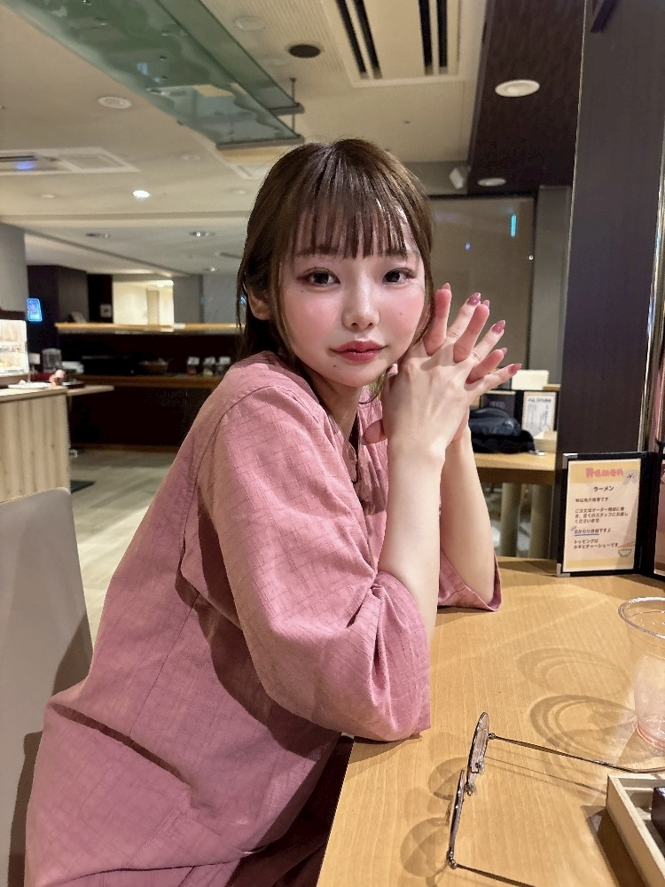 あみな