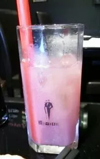 愛羽 仁美