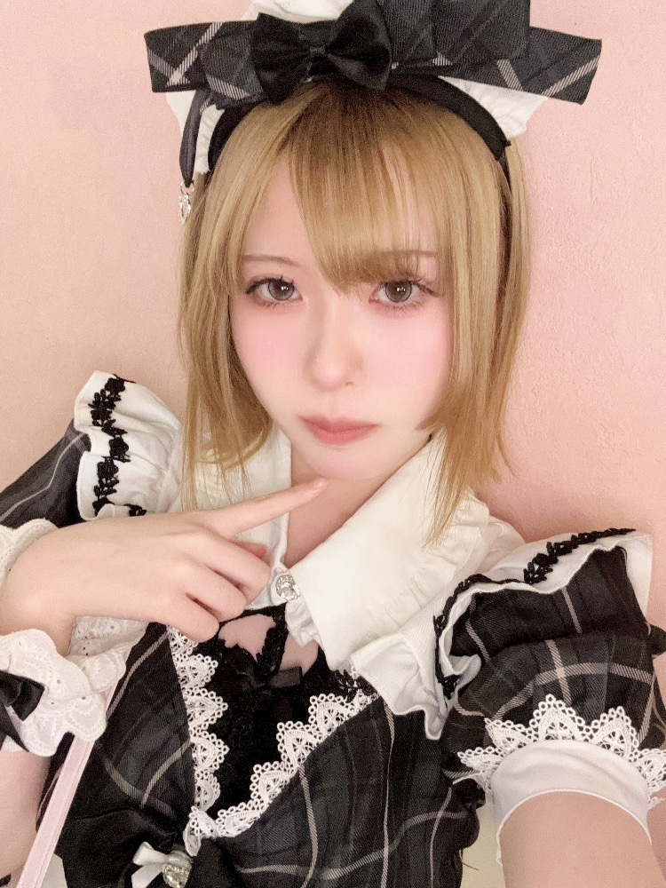 にゃる