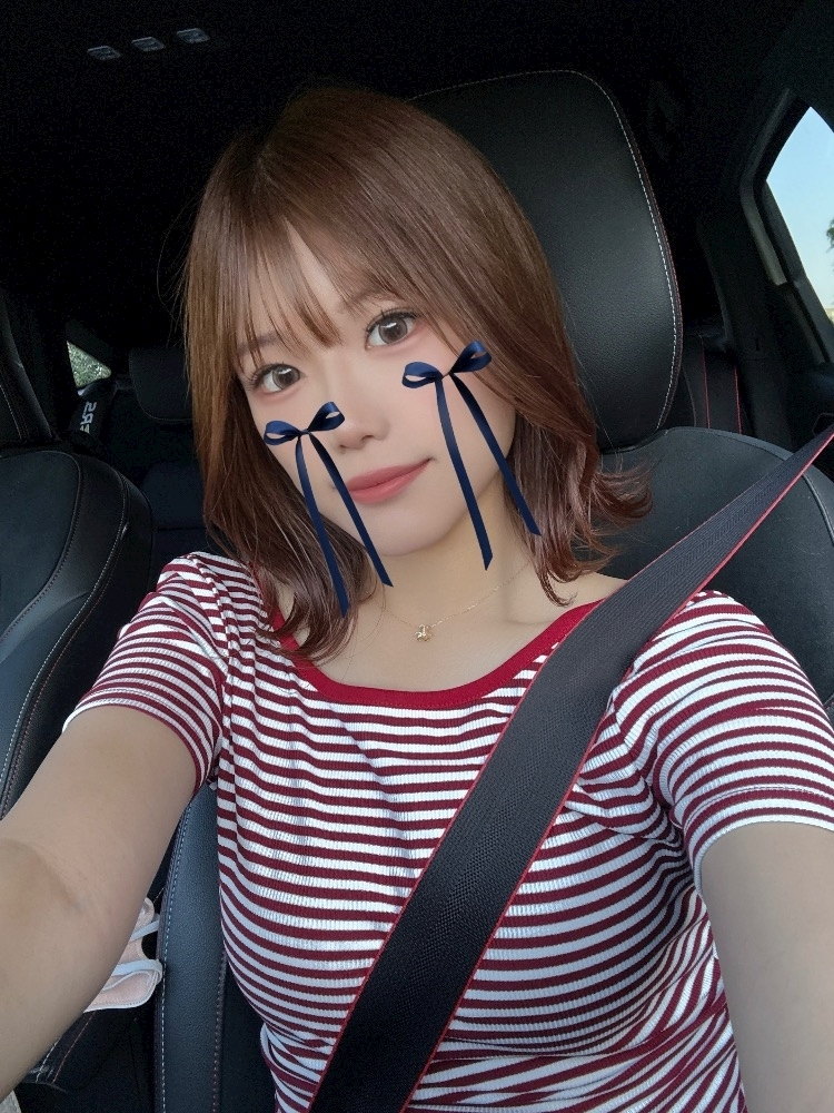 葉月 ひろみ