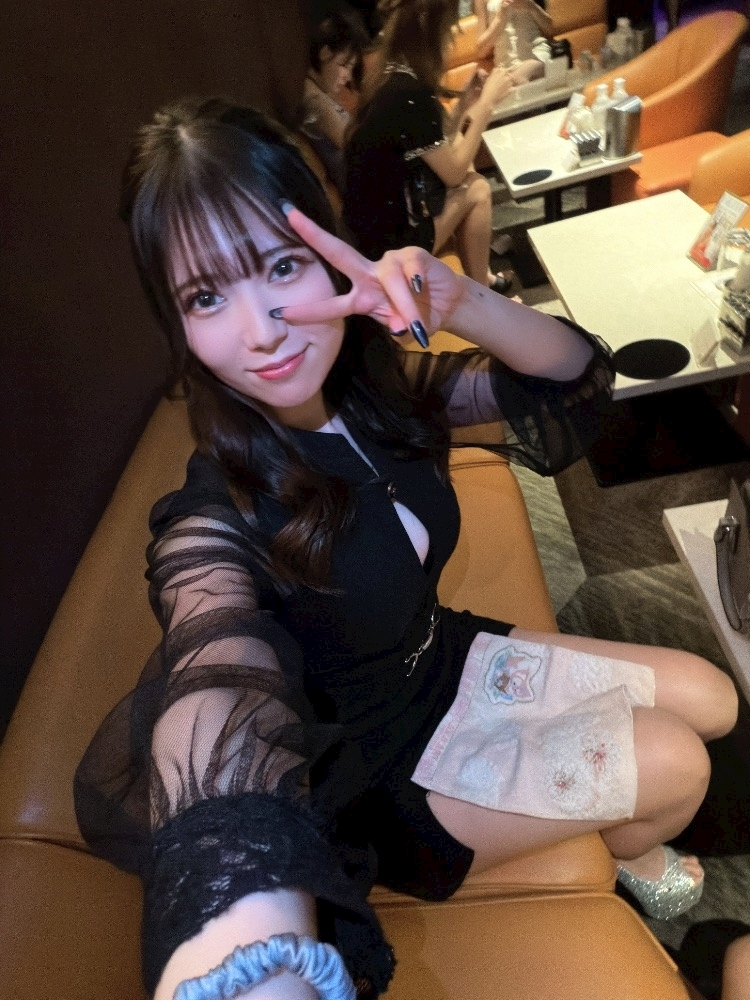 めい