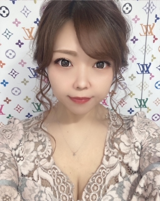 夏樹 あや