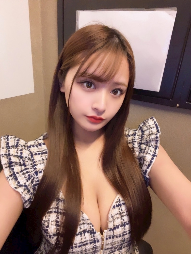 七瀬 なな