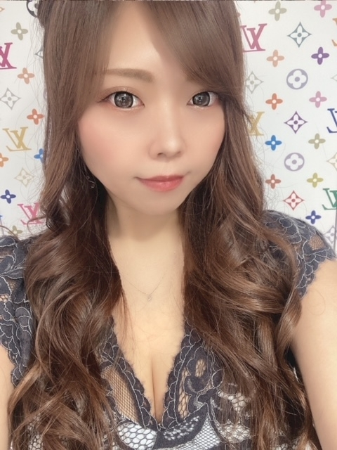 夏樹 あや