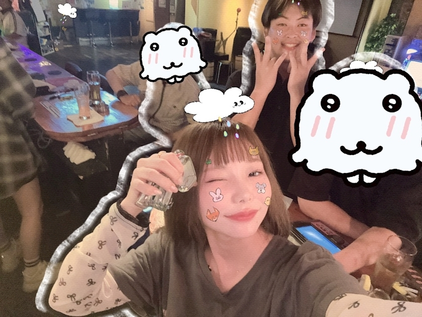 あみな