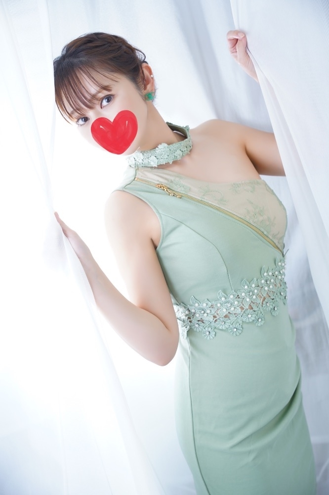 七瀬 えみり