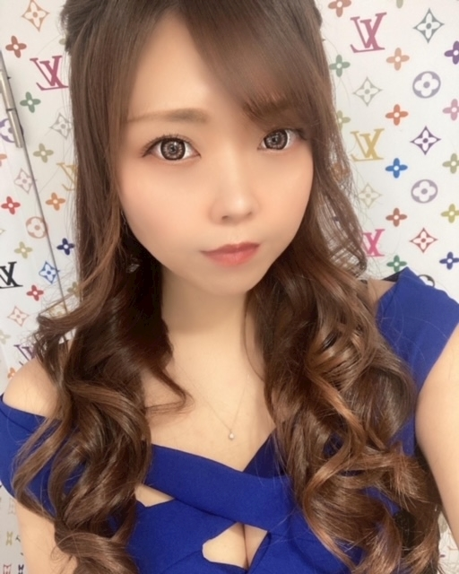 夏樹 あや